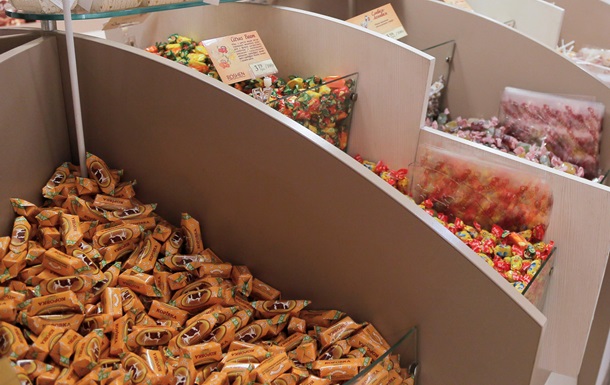 Білорусь закрила ринок для українських солодощів