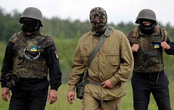 Возле Снежного попали в плен 20 украинских десантников - Тымчук