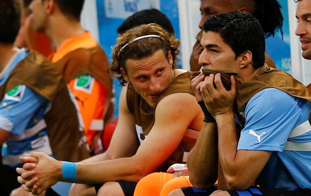 У футболистов Уругвая конфисковали любимые конфеты