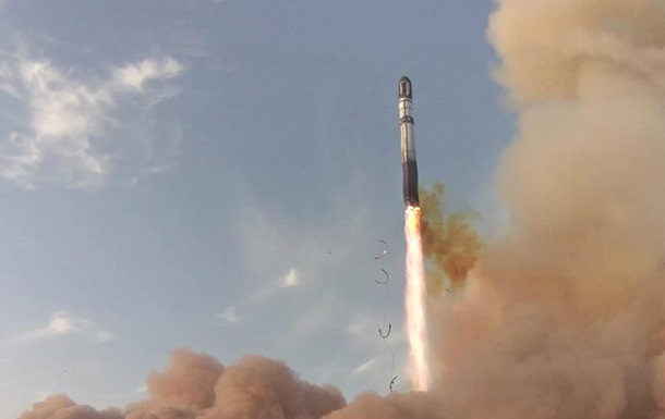 Украинская ракета Днепр запустит первый частный спутник России