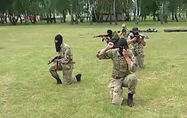 В батальоне Донбасс появилось первое женское подразделение