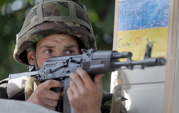 Під час штурму частини в Донецьку поранені п ятеро нападників - Нацгвардія