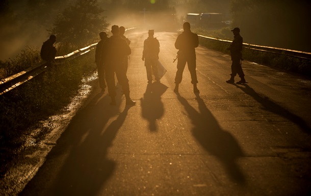 Корреспондент: Побег из Луганска. Беженцы рассказали, как покидали малую родину