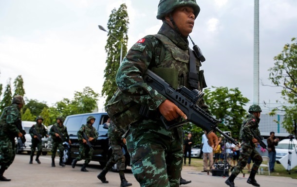 Военные в Таиланде обещают провести выборы в 2015 году