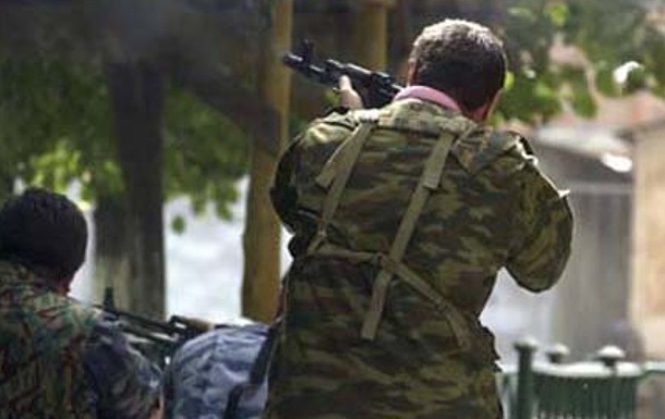 В Донецке захватили воинскую часть и химзавод