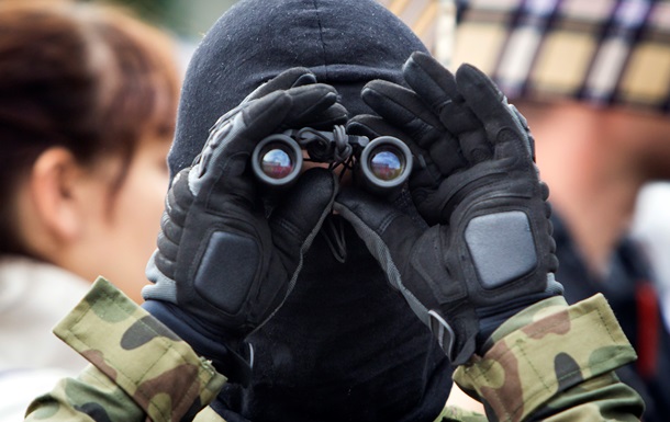 В LifeNews прокомментировали обстрел машины своих журналистов в Донецке 