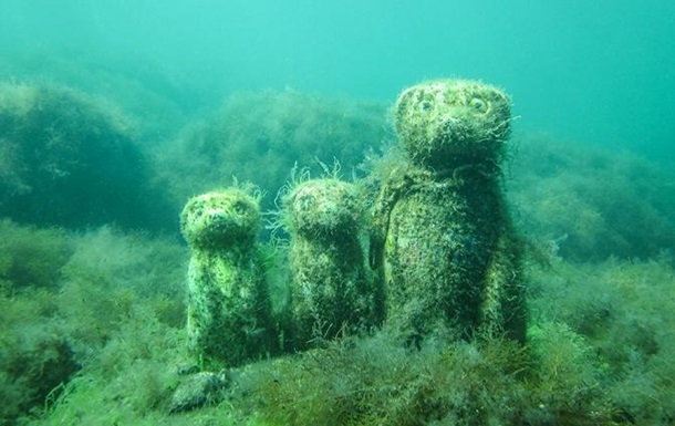 На дне Черного моря возле Судака установили фигурки сусликов