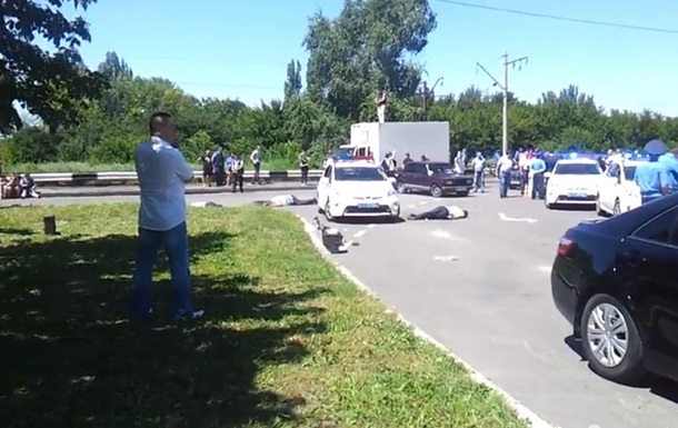 В Донецке напали на патруль ГАИ: трое погибших 