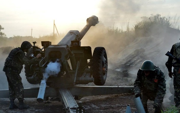 Біля Карлівки вночі тривали бої із застосуванням важкої артилерії - ДонОДА