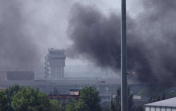 В Донецьку триває бій за аеропорт 