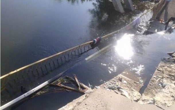 В Луганской области взрывом поврежден мост через Северский Донец 