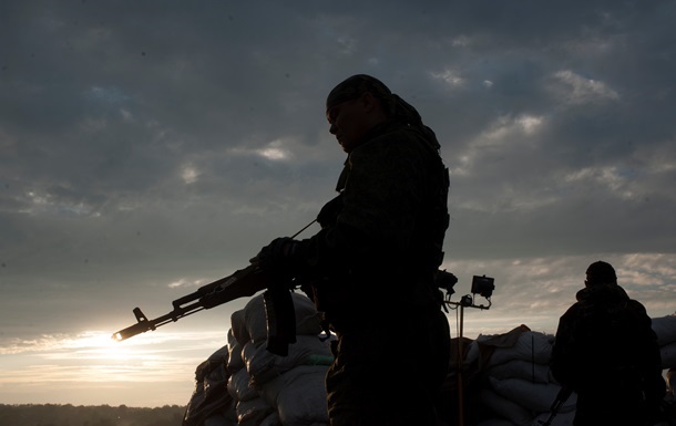 Ночью под Донецком шли бои с применением тяжелой артиллерии 