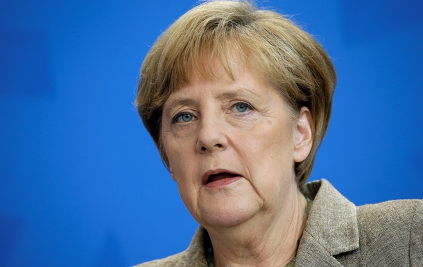 Меркель спростувала свою відставку