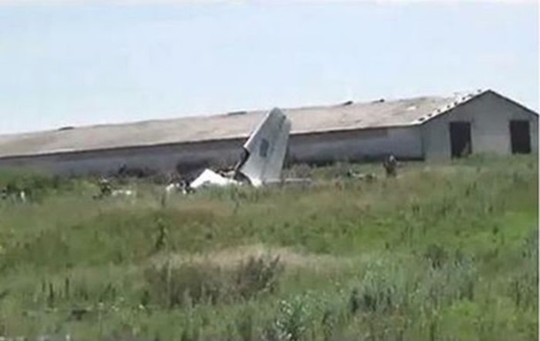 Спасен механик сбитого самолета Ан-26 - прес-центр АТО