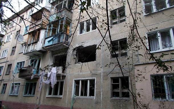 У Донецьку обстріляли житлові будинки, п ятеро людей поранені
