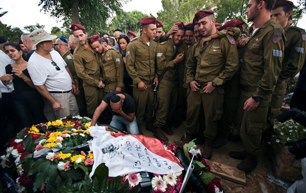В секторе Газа убиты 13 израильских солдат