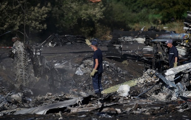 Киев готов передать расследование катастрофы Боинга-777 международной комиссии 