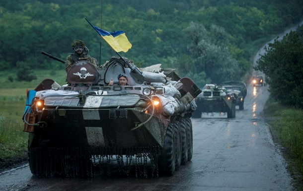 Военные взяли под контроль еще три населенных пункта на Донбассе
