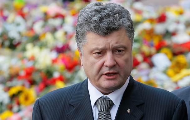 Порошенко виступив проти введення воєнного стану в Україні