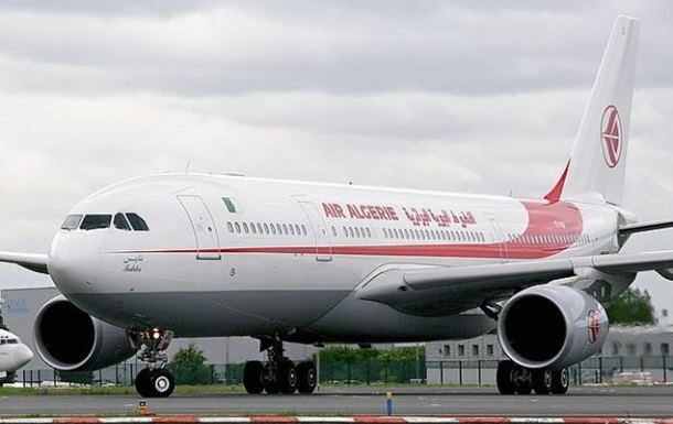Зниклий алжирський літак розбився біля столиці Нігеру