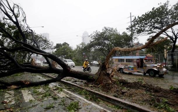 Тайфун Рамассун в Китае: погибли 62 человека