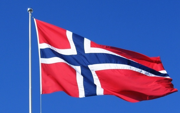 Норвегія через загрозу терактів закрила частину повітряного простору