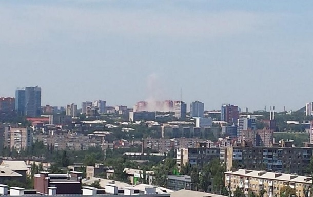 Донецьк зазнав артобстрілу. Триває евакуація