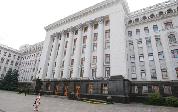 У Порошенка готують пакет документів щодо повернення Криму