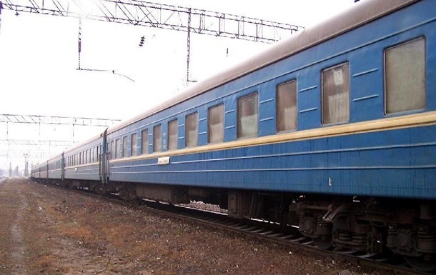 Росія пустила перший потяг до Криму через Керченську переправу 