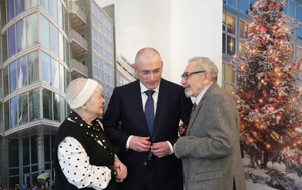 В Берлине скончалась мать Михаила Ходорковского