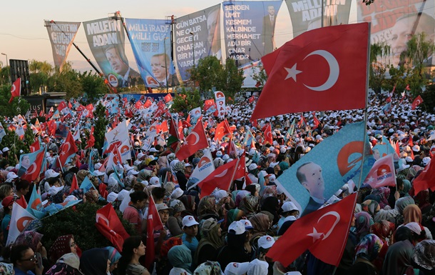 В Турции перед выборами президента начался  день тишины 