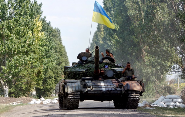 Силовики сужают кольцо вокруг Донецка - пресс-центр АТО