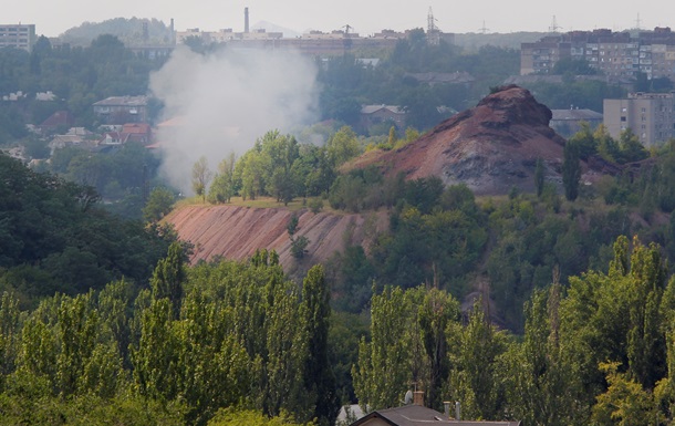 В Донецке снаряд попал в колонию: погиб заключенный, 106 сбежали