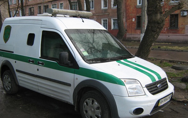 У Донецькій області викрали дев ять інкасаторських автомобілів Ощадбанку 