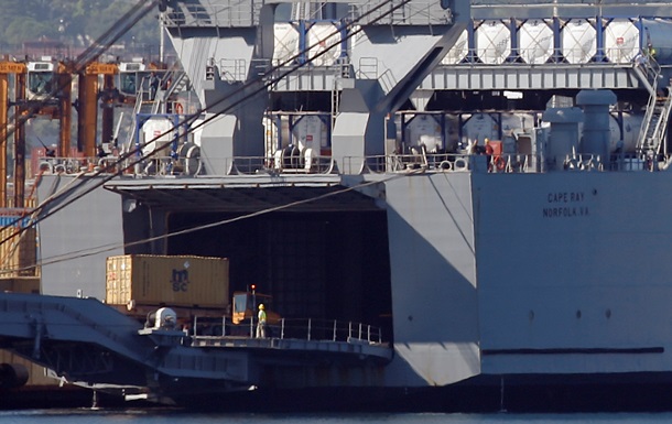 На борту американського військового корабля знищені запаси отруйного газу із Сирії 