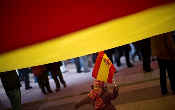 Державний борг Іспанії перевищив трильйон євро