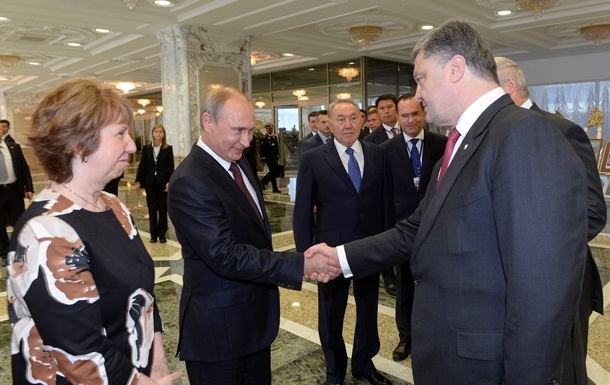 Встреча Порошенко и Путина завершена