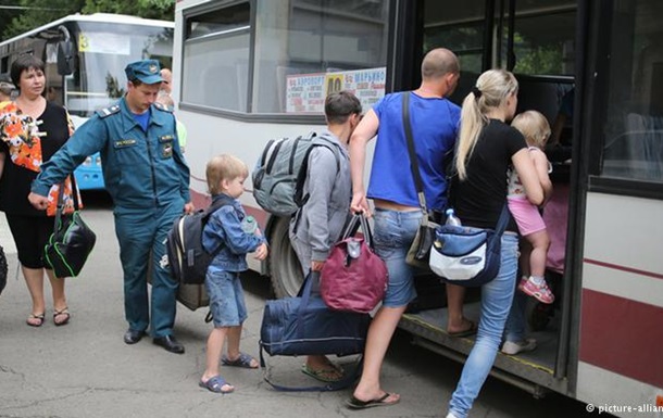 DW: Втікачі від війни в Україні - чи може їх прийняти Німеччина
