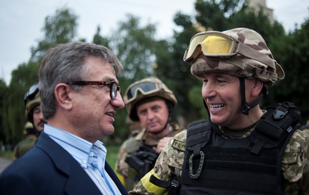 Донецкий губернатор: Мы воюем не с сепаратистами, а с иностранными боевиками