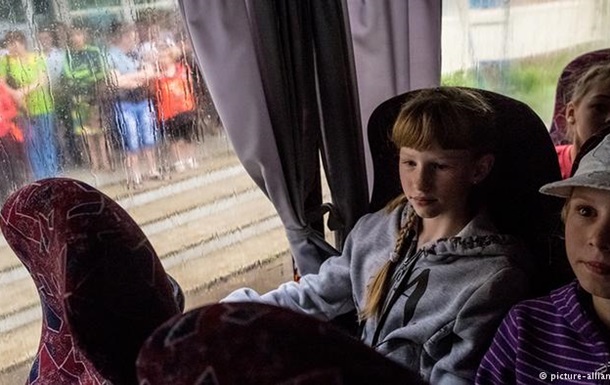 Східноукраїнських дітей вчитимуть оминати міни