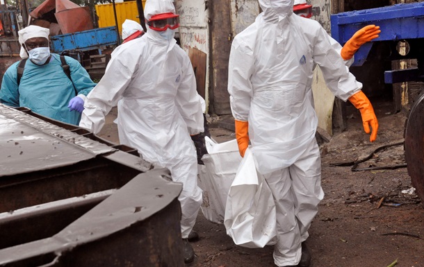 Від вірусу Ебола загинули понад 1900 осіб 