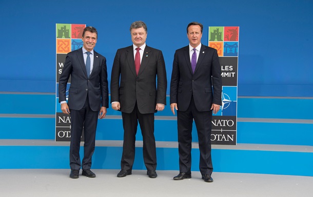 НАТО посилить підтримку України - спільна заява на саміті в Уельсі
