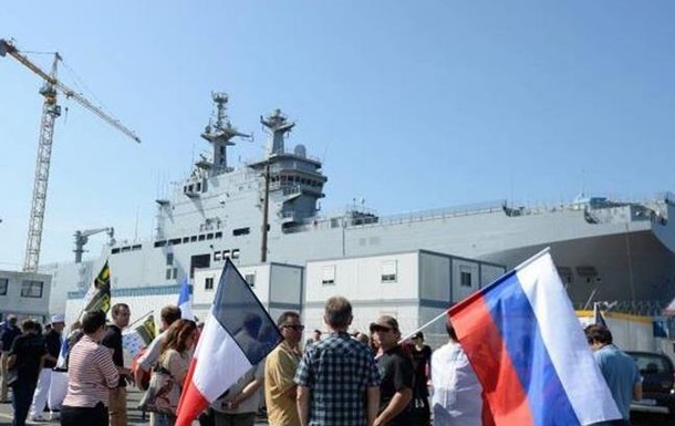 У Франції пройшла акція на підтримку поставок Росії Містралів