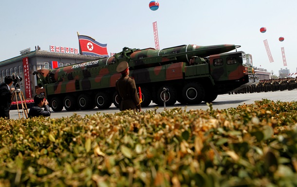КНДР призывают отказаться от программы по разработке ядерного оружия