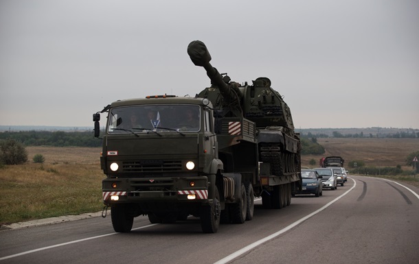 НАТО: Російських військ в Україні стало менше