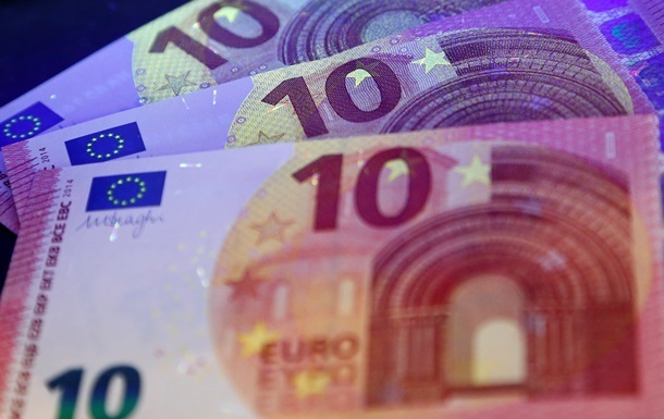 Нацбанк знизив офіційний курс євро