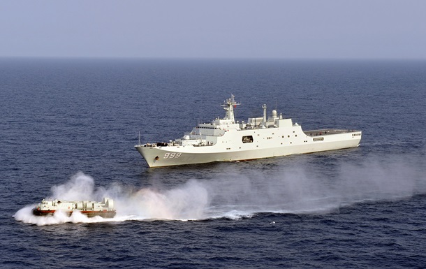 Китайские корабли прибыли на учения в Иран