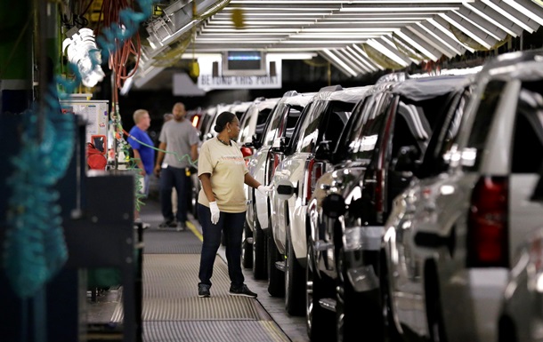 General Motors відкликає сотні тисяч машин через гальма 