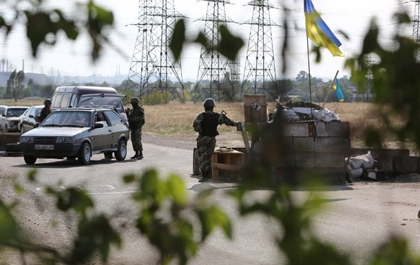 Українські силовики готуються до відведення озброєння з буферної зони - РНБО