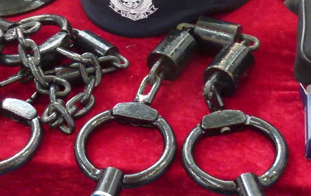 Amnesty International обвинила Китай в производстве орудий пыток